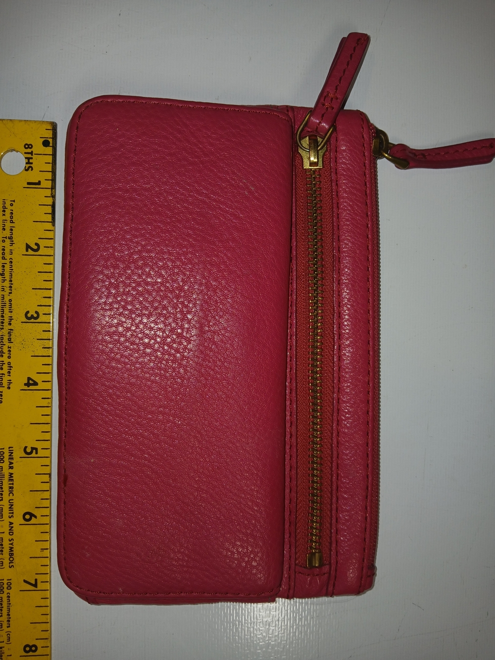 Women’s Fossil Leather Wallet With Zippered Coin Purse/Credit Card Holder Pink